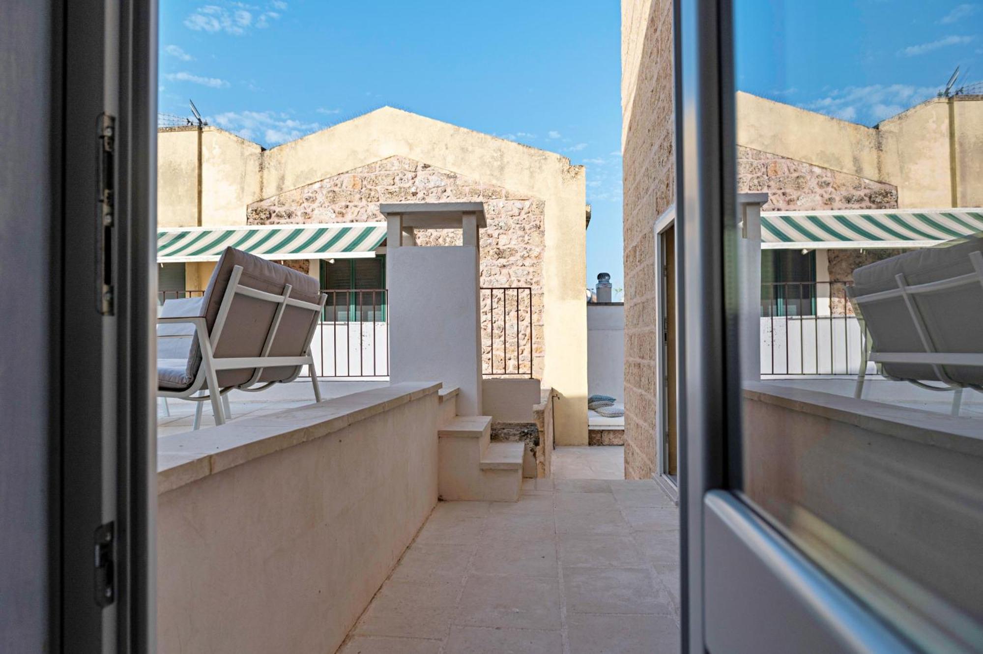 Hotel Palazzo Pati Tiggiano Exterior foto